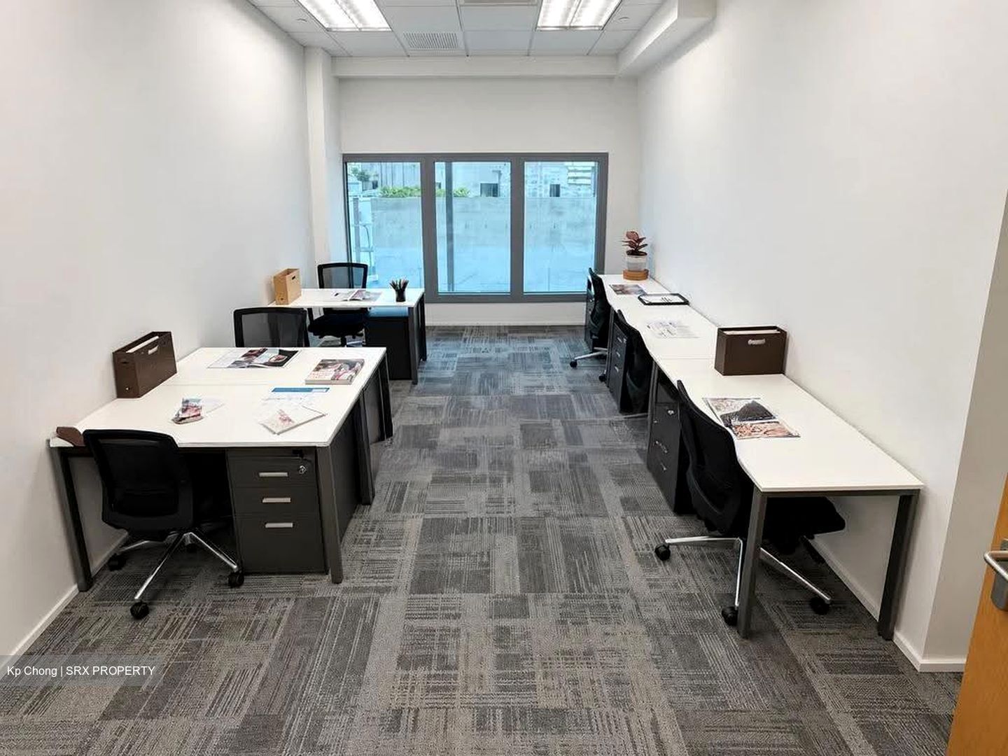 111 Somerset (D9), Office #634514071